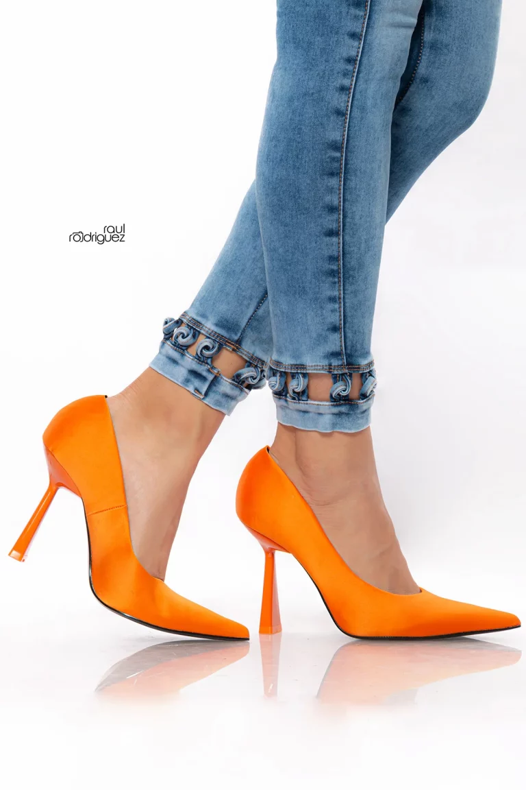 gloss - johana ortega 5 172 redes